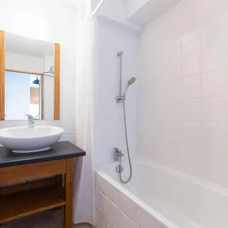 Apartment 6 Pers Peyragudes Avec Balcon, Parking, Animaux Acceptes